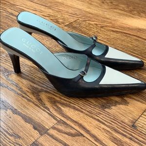 Low Heel Gucci Shoes size 6